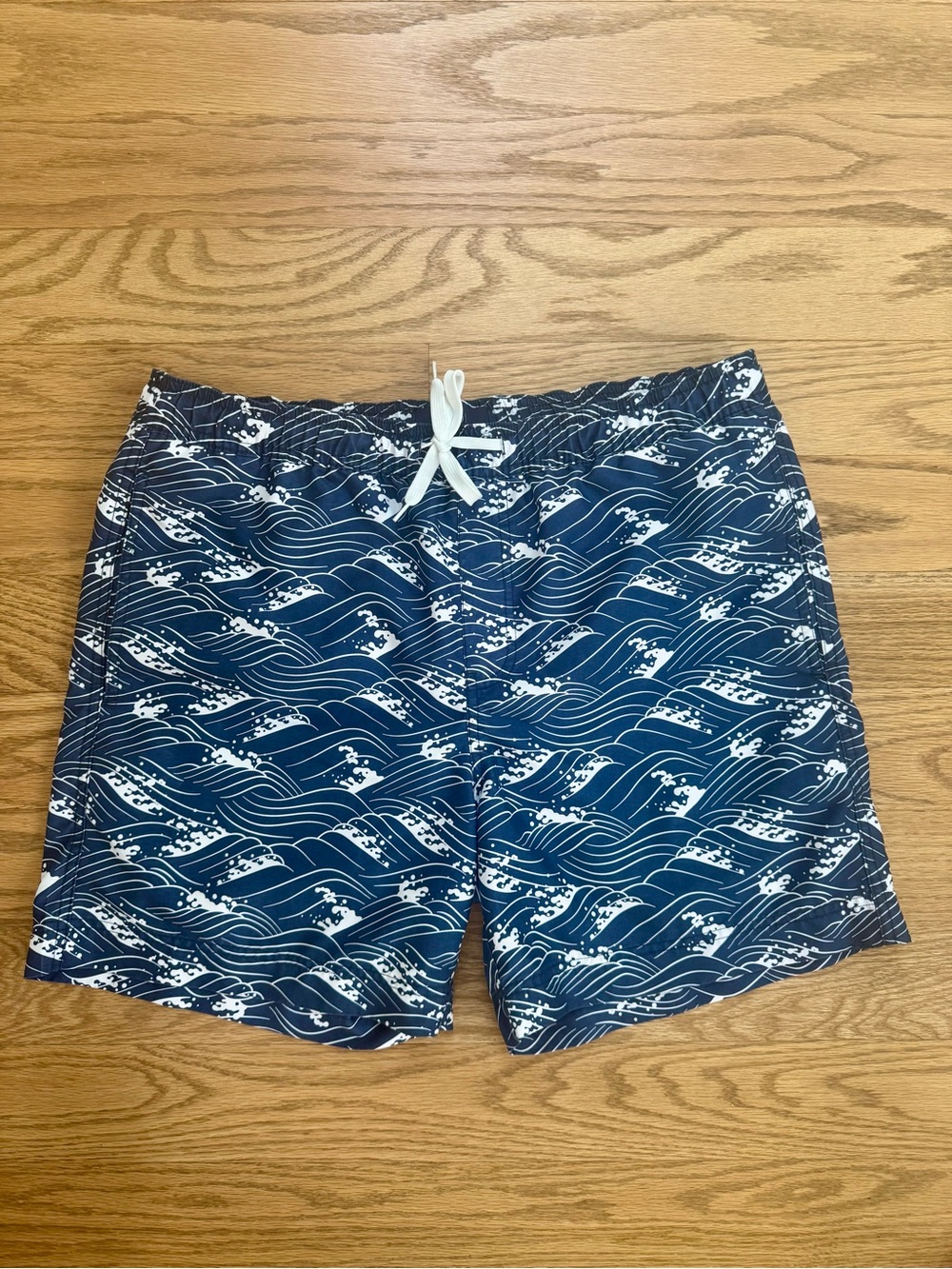 1901 Navy and White Wave-Print Swim Trunks